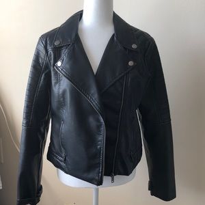 Faux leather jacket 🍁